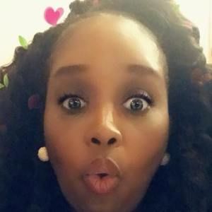 Meet your Posher, Charlesia